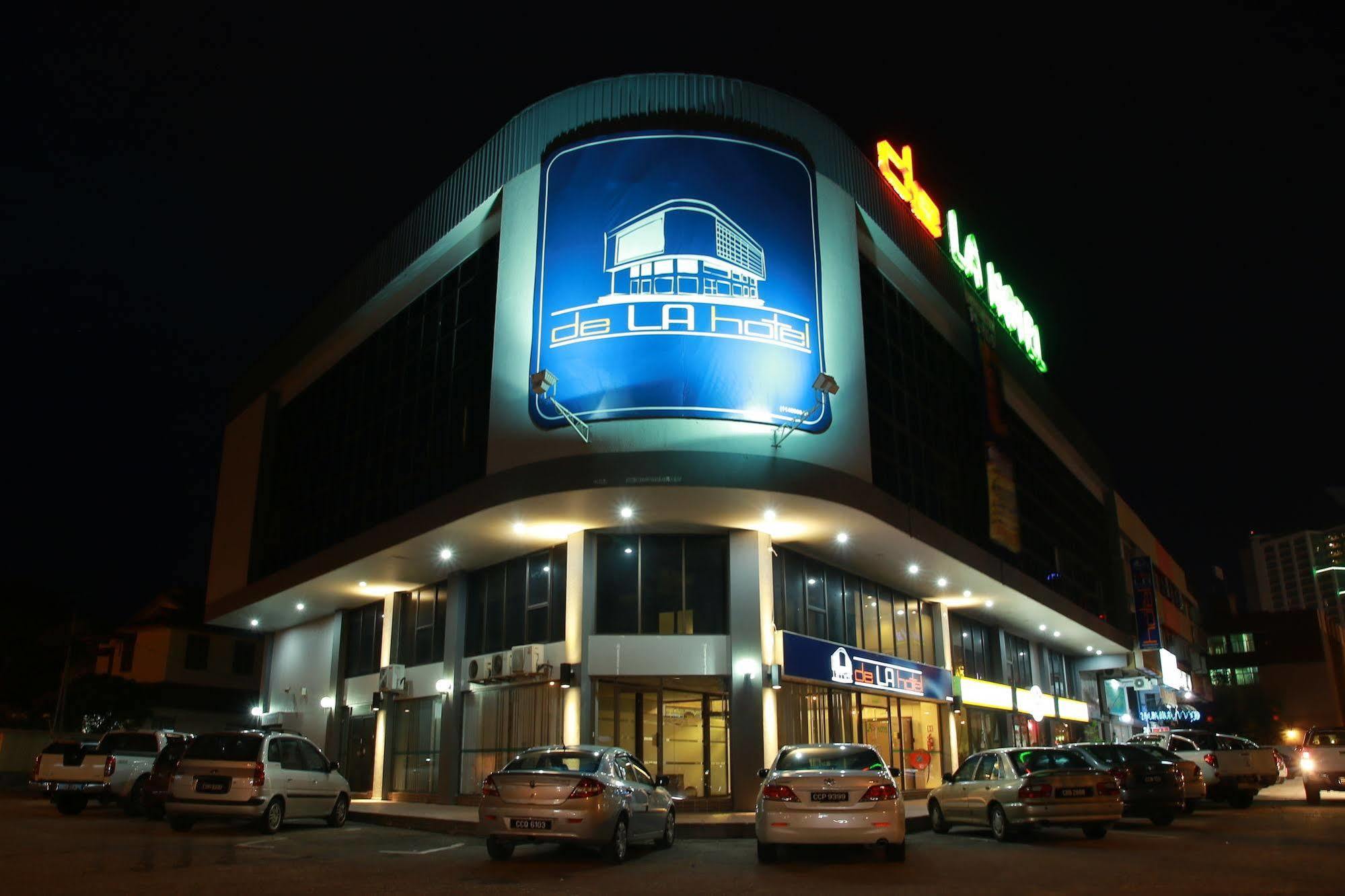 De La Hotel Kuantan Esterno foto