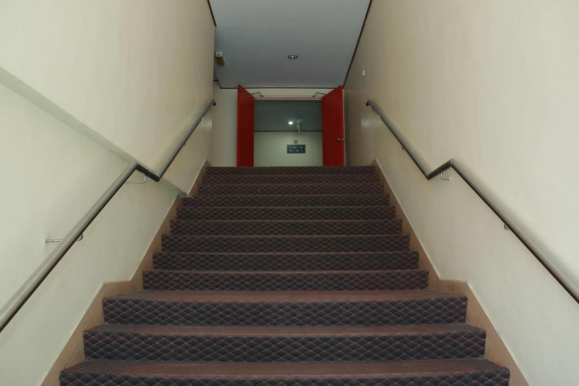 De La Hotel Kuantan Esterno foto